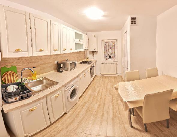 Apartament 2 Camere Cu Loc De Parcare Kluž Exteriér fotografie